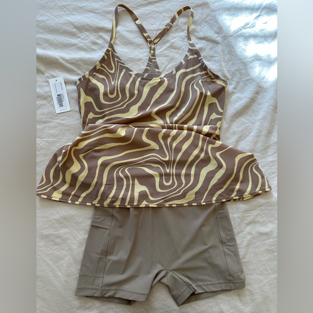 NWT Outdoor Voices The Exercise Dress 2.0 Pampas Swirl Small - Picture 7 of 9